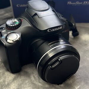 Canon SX30 IS Black Digital Camera